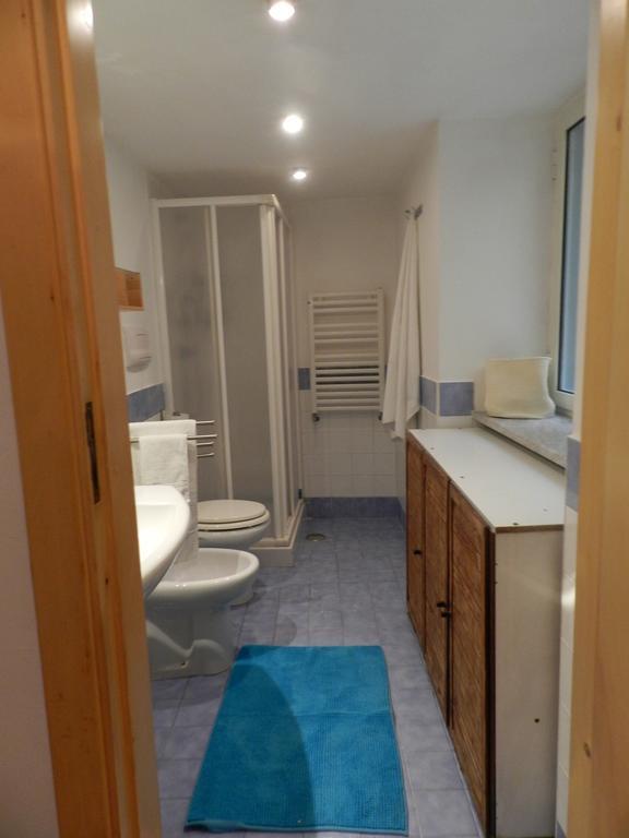Appartement Modern Flat Cavour à Naples Extérieur photo